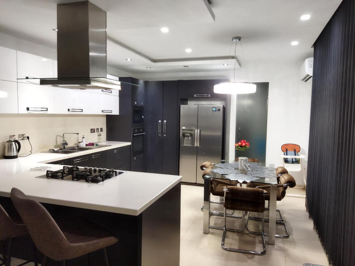 Duplex Penthouse With Swimming Pool Apartment *