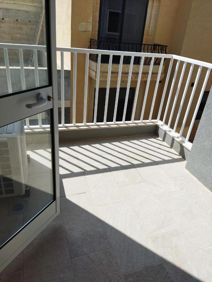 Duplex Penthouse With Swimming Pool * Xghajra