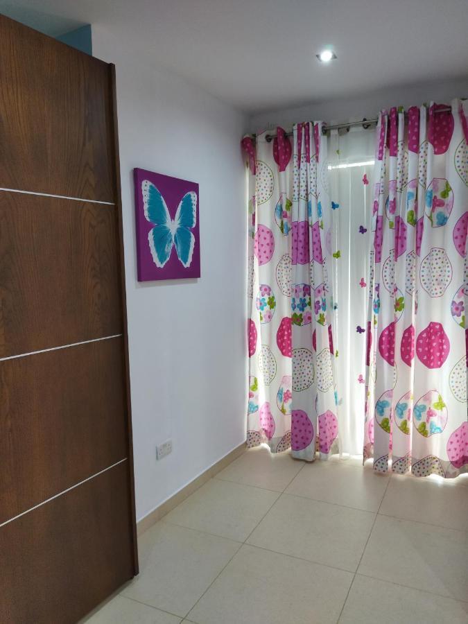 Apartment Duplex Penthouse With Swimming Pool Xghajra