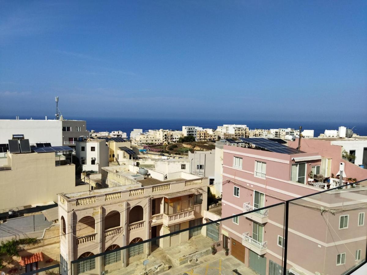 Duplex Penthouse With Swimming Pool * Xghajra