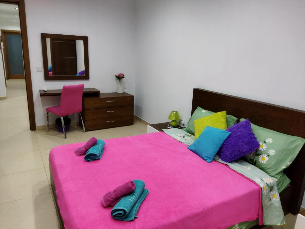 Apartment Duplex Penthouse With Swimming Pool Xghajra