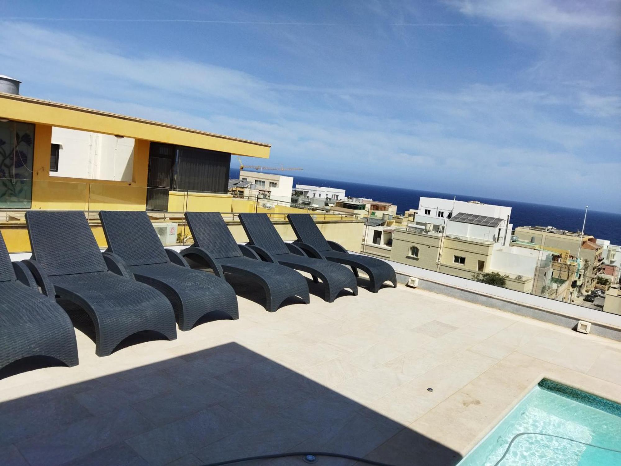 Duplex Penthouse With Swimming Pool Apartment *